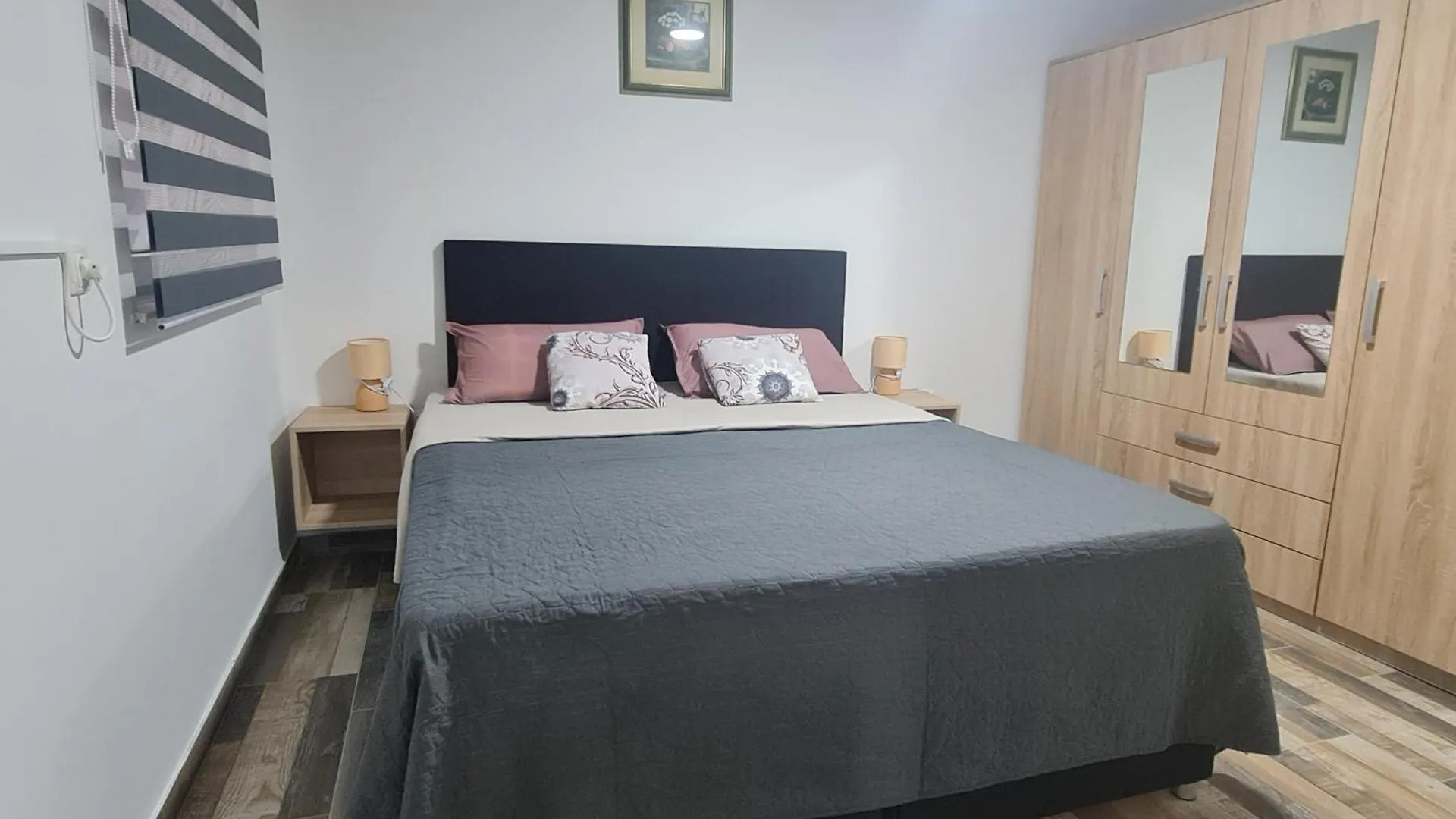 Apartmani Jadro Vir Croatia