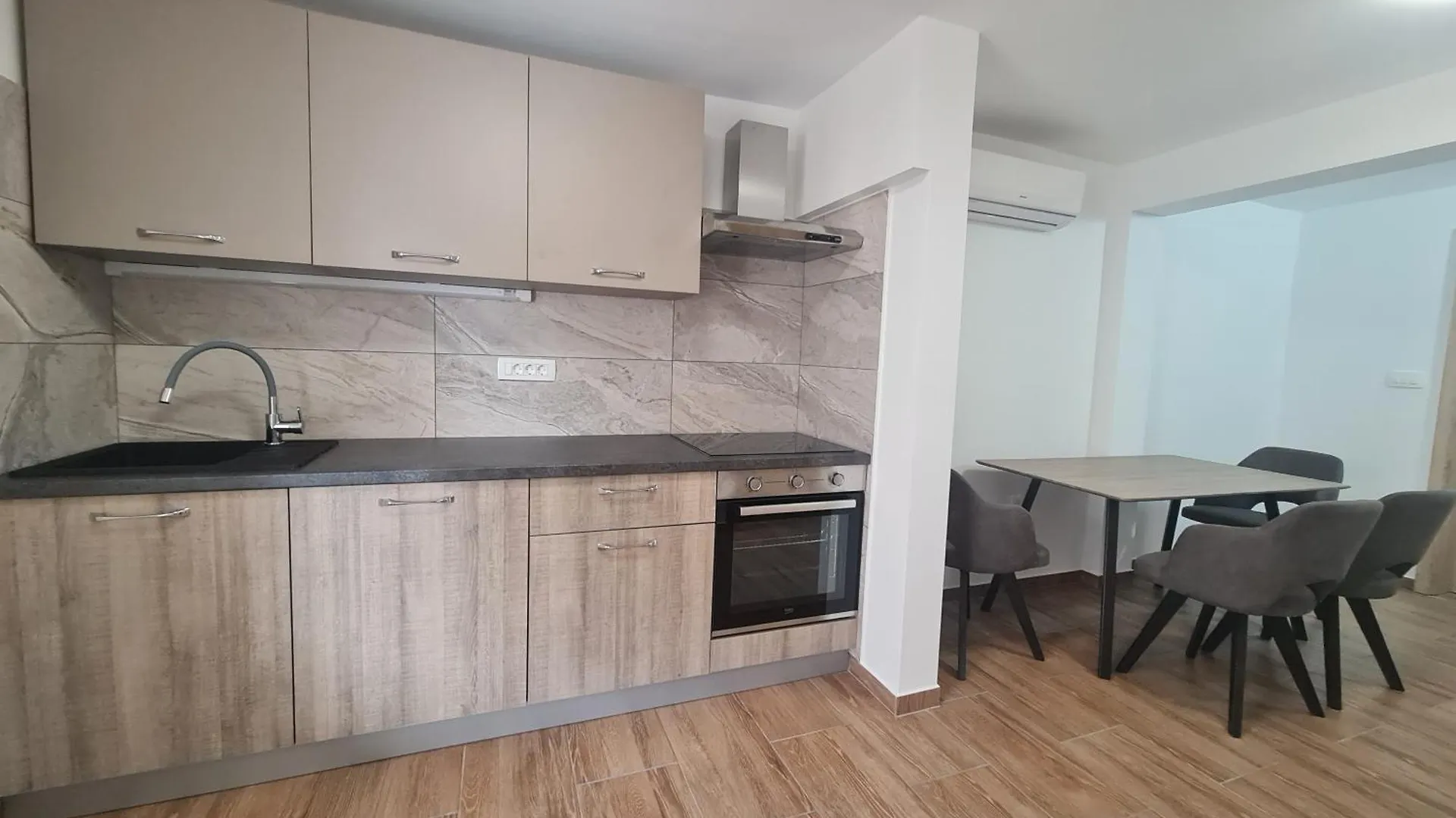 Apartmani Jadro Vir