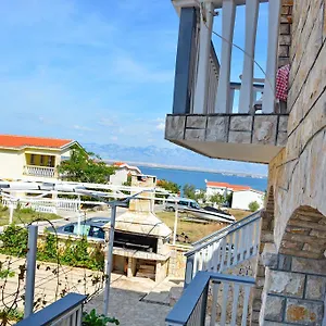 Apartmán Joza, Vir